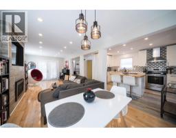 32 ELMWOOD Avenue - 12