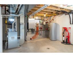 88 ETONIA Road - 44