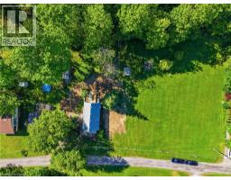525 AVALON Lane - 1
