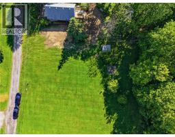 525 AVALON Lane - 2