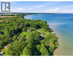 525 AVALON Lane - 6