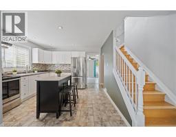 44 LAWRENCE Street - 19