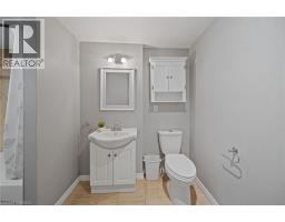 44 LAWRENCE Street - 28