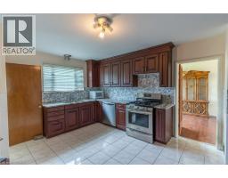 107 QUEENSWAY Drive - 13