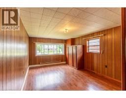 107 QUEENSWAY Drive - 19