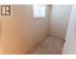 107 QUEENSWAY Drive - 25