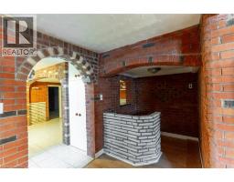 107 QUEENSWAY Drive - 30