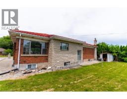 107 QUEENSWAY Drive - 32