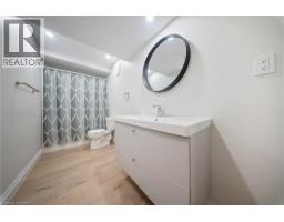 32 ARLINGTON Parkway - 24