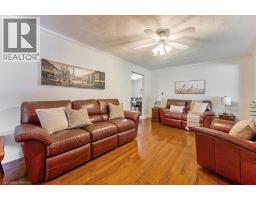 35 CHURCH Street W - 17