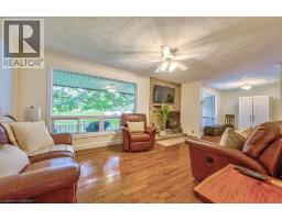 35 CHURCH Street W - 18