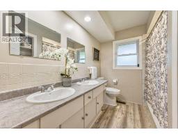 35 CHURCH Street W - 24