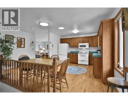 46 ANDERSON Avenue - 12