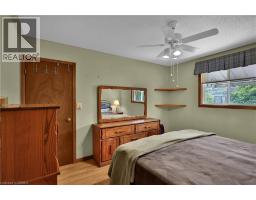 46 ANDERSON Avenue - 17