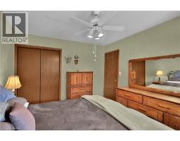 46 ANDERSON Avenue - 18