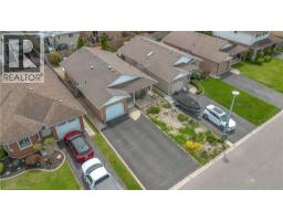 46 ANDERSON Avenue - 38
