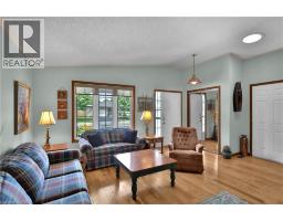 46 ANDERSON Avenue - 5