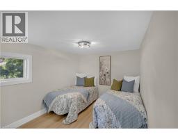 71 KENT Street N - 22