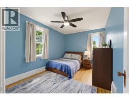 149 TOLLGATE Road - 24