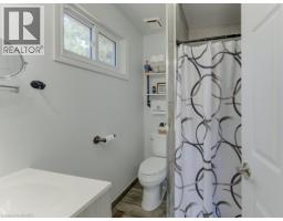 4 WELLINGTON Street - 27
