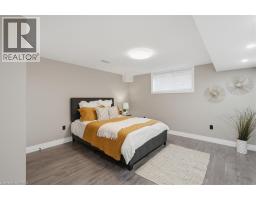 14 MCQUEEN Drive - 40