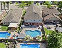 14 MCQUEEN Drive - 48