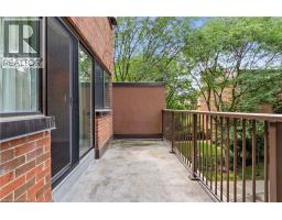 36 HAYHURST Road UnitNo. 301 - 9