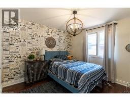 267 MEMORIAL Drive - 33