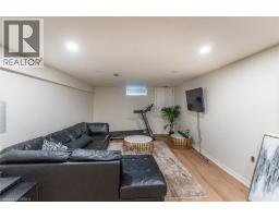 267 MEMORIAL Drive - 35