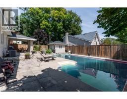 267 MEMORIAL Drive - 5