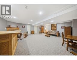 10 COBBLESTONE Drive UnitNo. 35 - 12