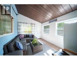 114 HILLVIEW Crescent - 15