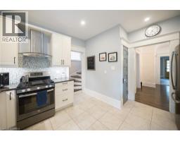8 WILLIAM Street - 22