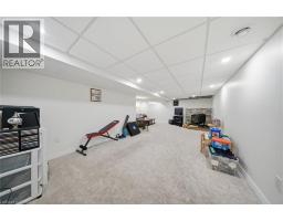 13 MACKAY Avenue - 20