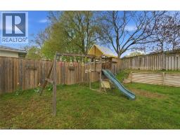 13 MACKAY Avenue - 31