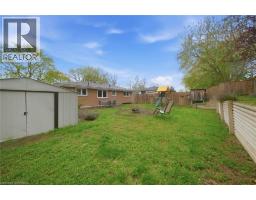 13 MACKAY Avenue - 33