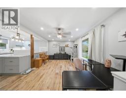 13 MACKAY Avenue - 8