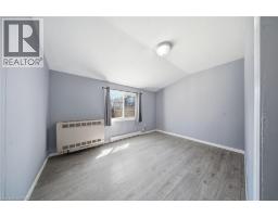 103 QUEEN Street - 9