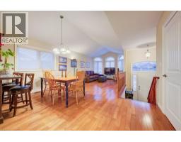 48 WILLOWDALE Crescent - 10