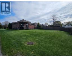 48 WILLOWDALE Crescent - 34
