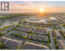 10 COBBLESTONE Drive UnitNo. 35 - 21