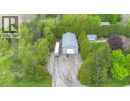 3 HUFFMAN Court - 33