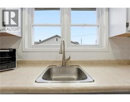 168 MONTCLAIR Crescent - 10