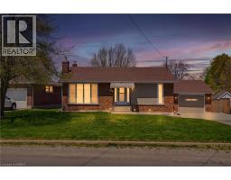 168 MONTCLAIR Crescent - 3