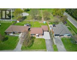 168 MONTCLAIR Crescent - 33