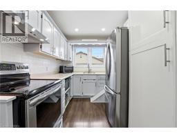 168 MONTCLAIR Crescent - 9