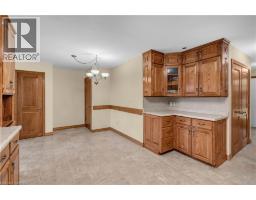 10 BURNSIDE Drive - 12