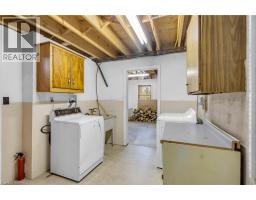 10 BURNSIDE Drive - 27