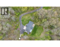 10 BURNSIDE Drive - 44