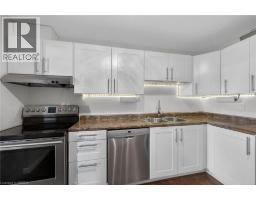 640 WEST Street UnitNo. 902 - 23